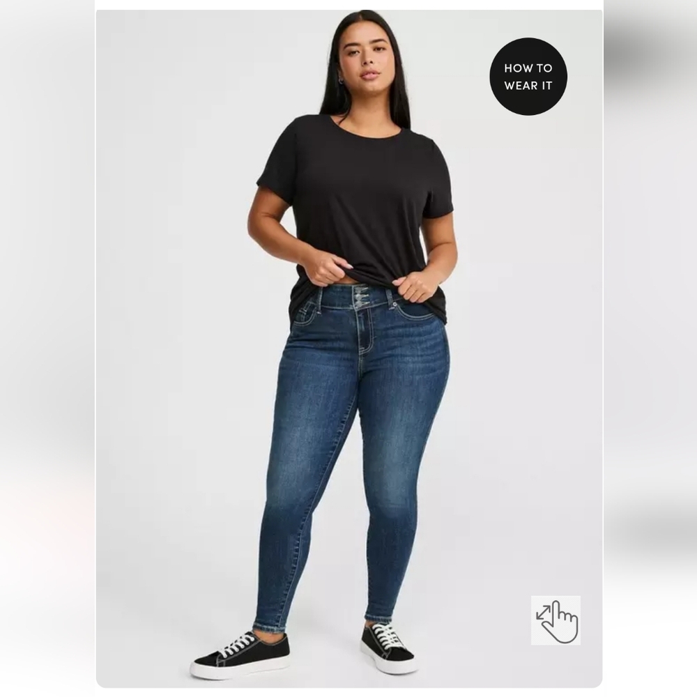 Torrid Blue Skinny Jeans with Classic Denim Style